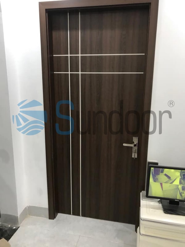 Cửa gỗ Composite Sundoor-7